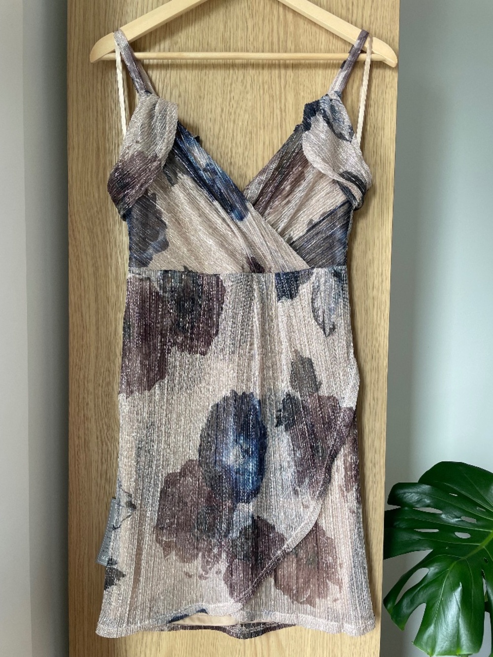 Le Chateau Floral Mini Dress - Size S